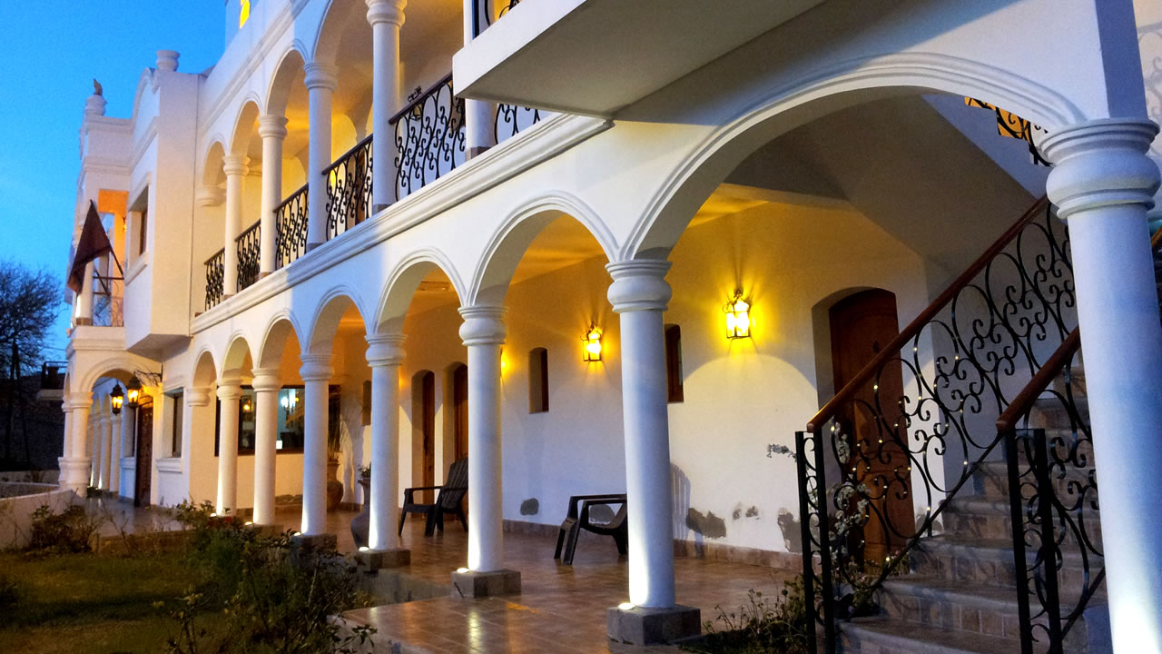 Hotel Portal del Santo